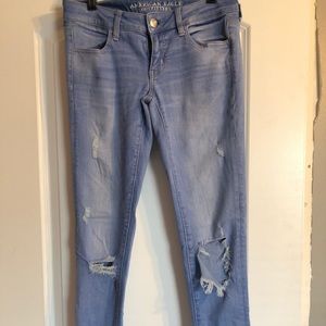 Distressed crop jegging